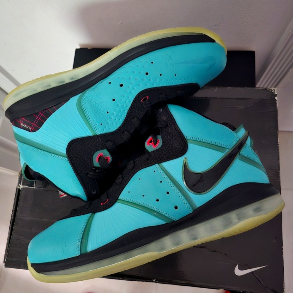 Nike Lebron 8 "South Beach (Pre-Heat)" 2010 release